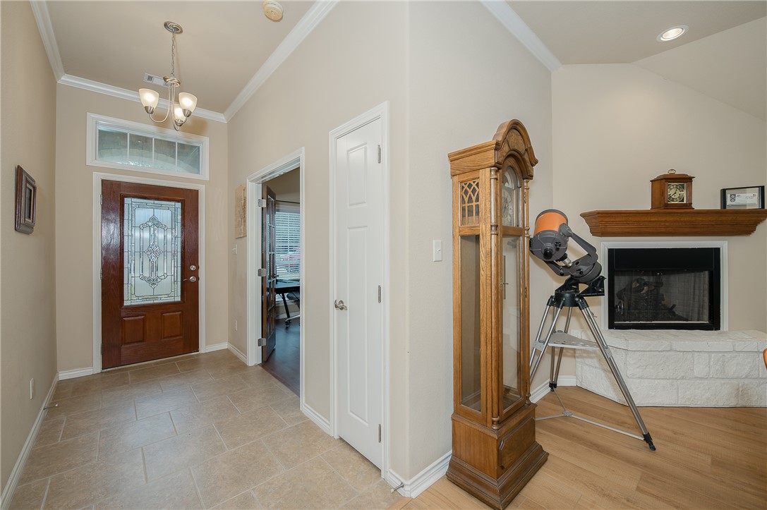 802 Dove Landing Avenue Property Photo 4