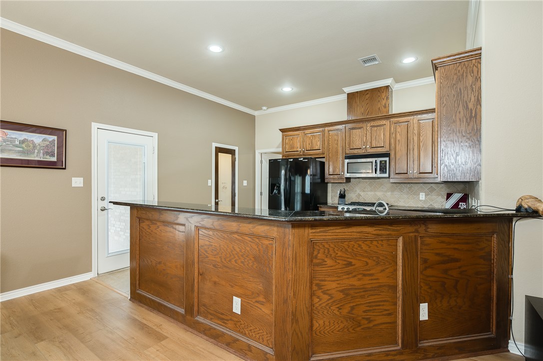 802 Dove Landing Avenue Property Photo 12