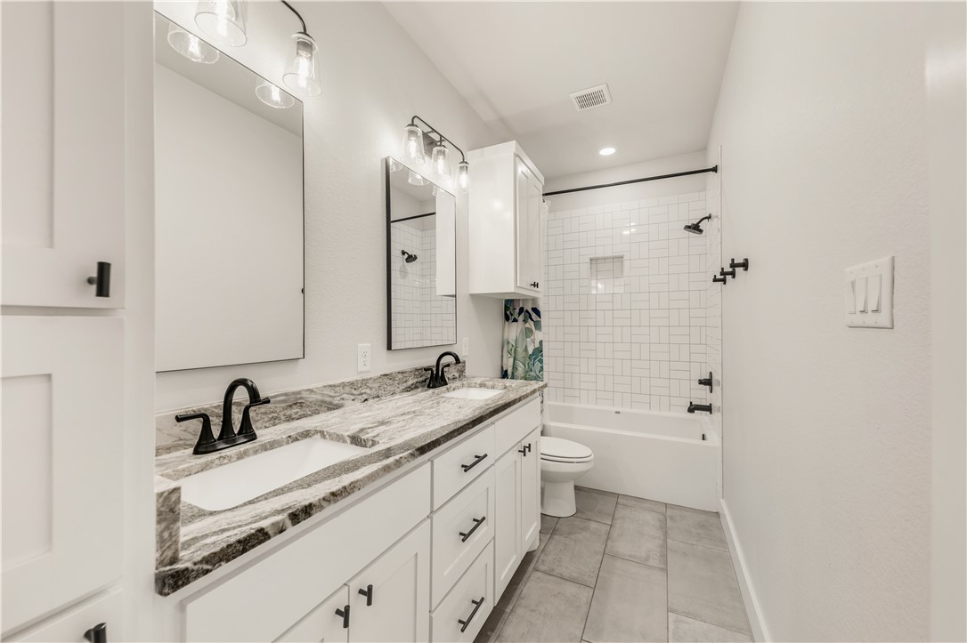 1306 Crystal Lane Property Photo 25
