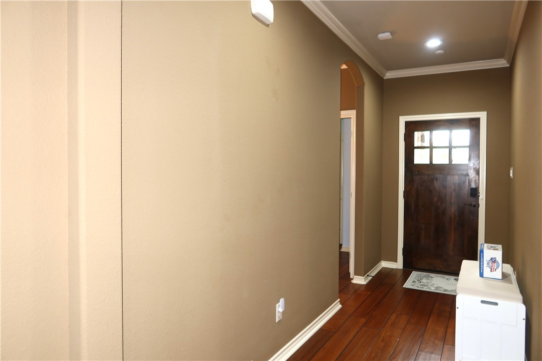 4240 Rock Bend Drive Property Photo 3