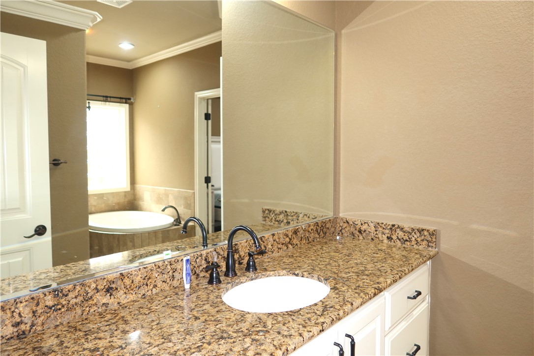 4240 Rock Bend Drive Property Photo 19