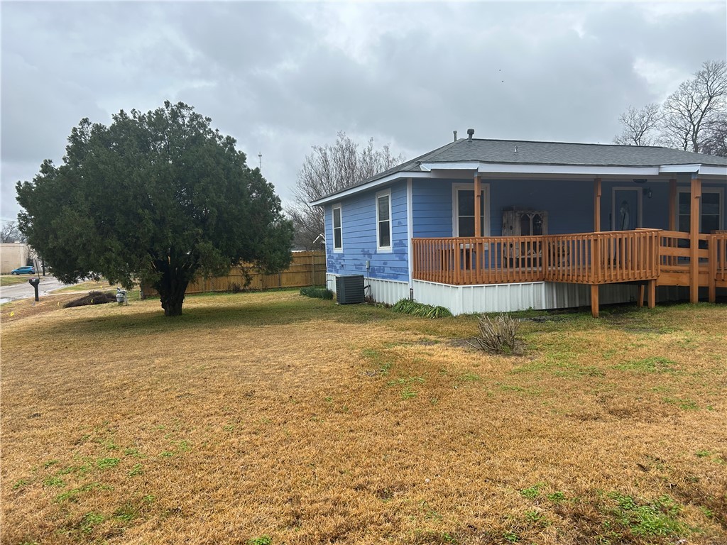 11525 4th Street Property Photo 2
