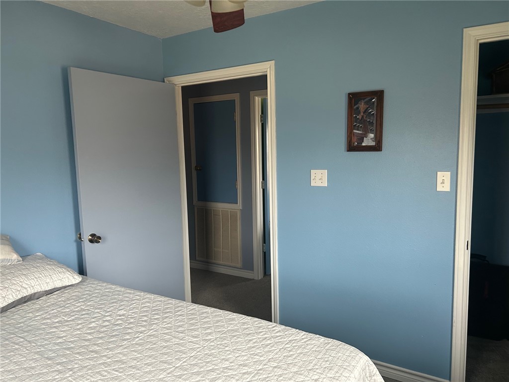 11525 4th Street Property Photo 9
