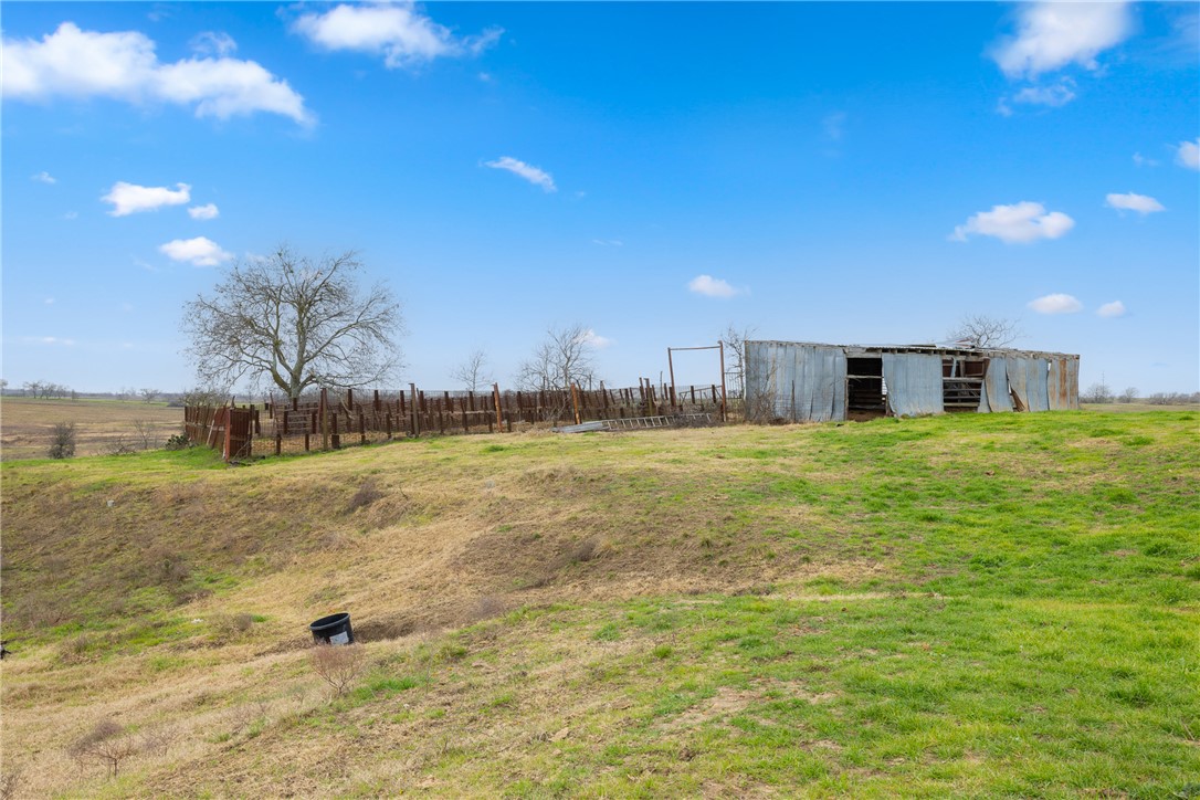2061 Fm 1445 Property Photo 24