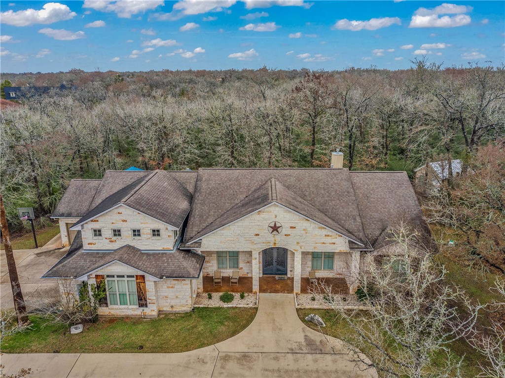 17599 Indian Lakes Drive Property Photo 1