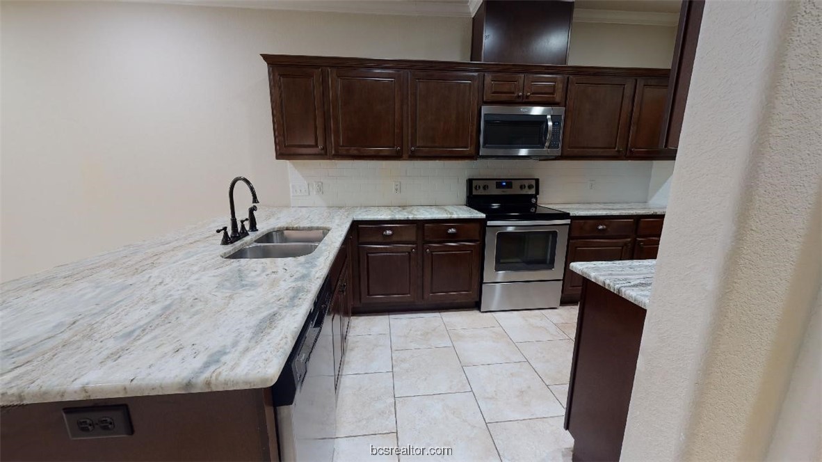 1762 Heath Drive Property Photo 8