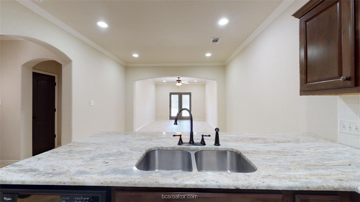 1762 Heath Drive Property Photo 9