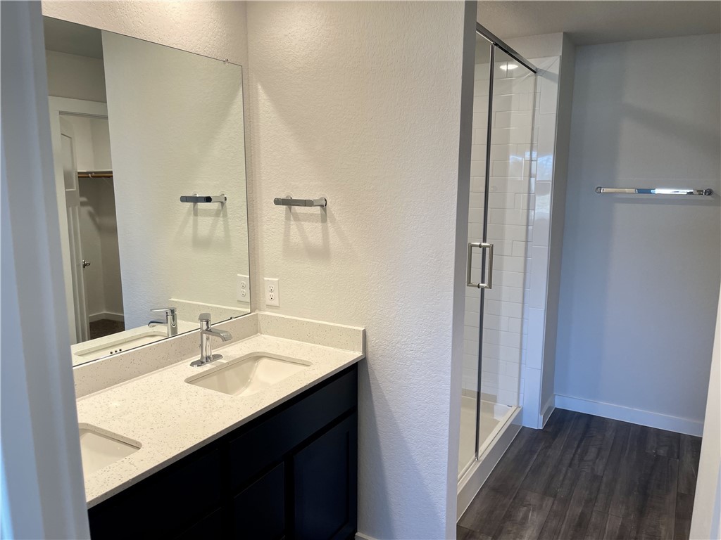 1212 Amistad Loop Property Photo 14