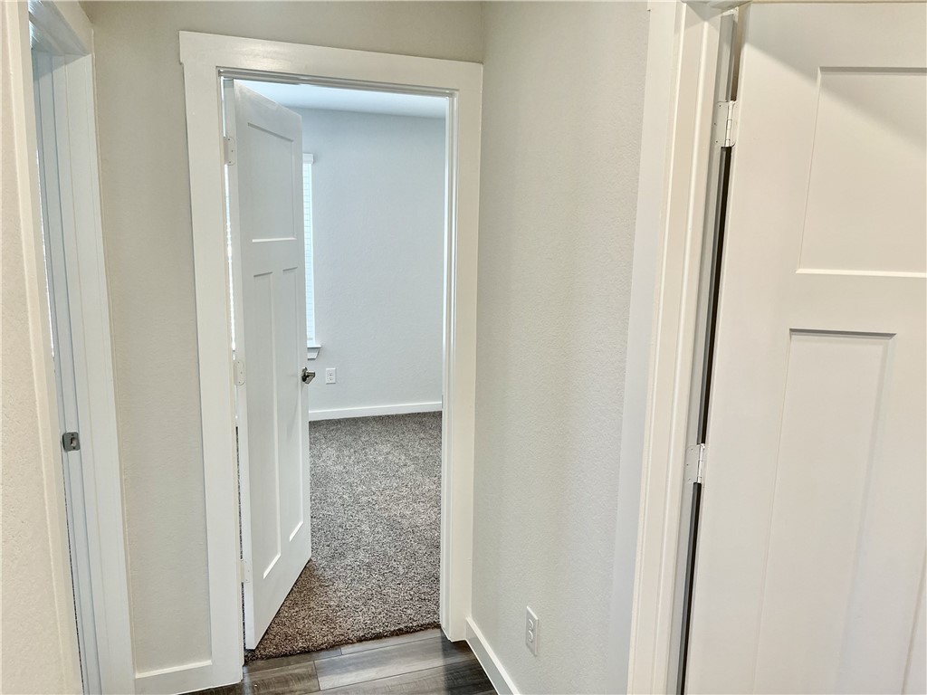 1212 Amistad Loop Property Photo 18