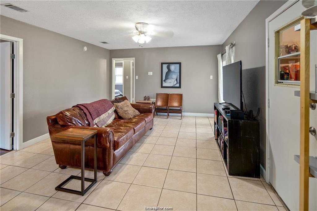 1101 Taurus Property Photo 8