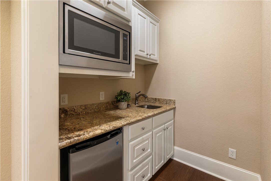 3240 Founders Drive Property Photo 26