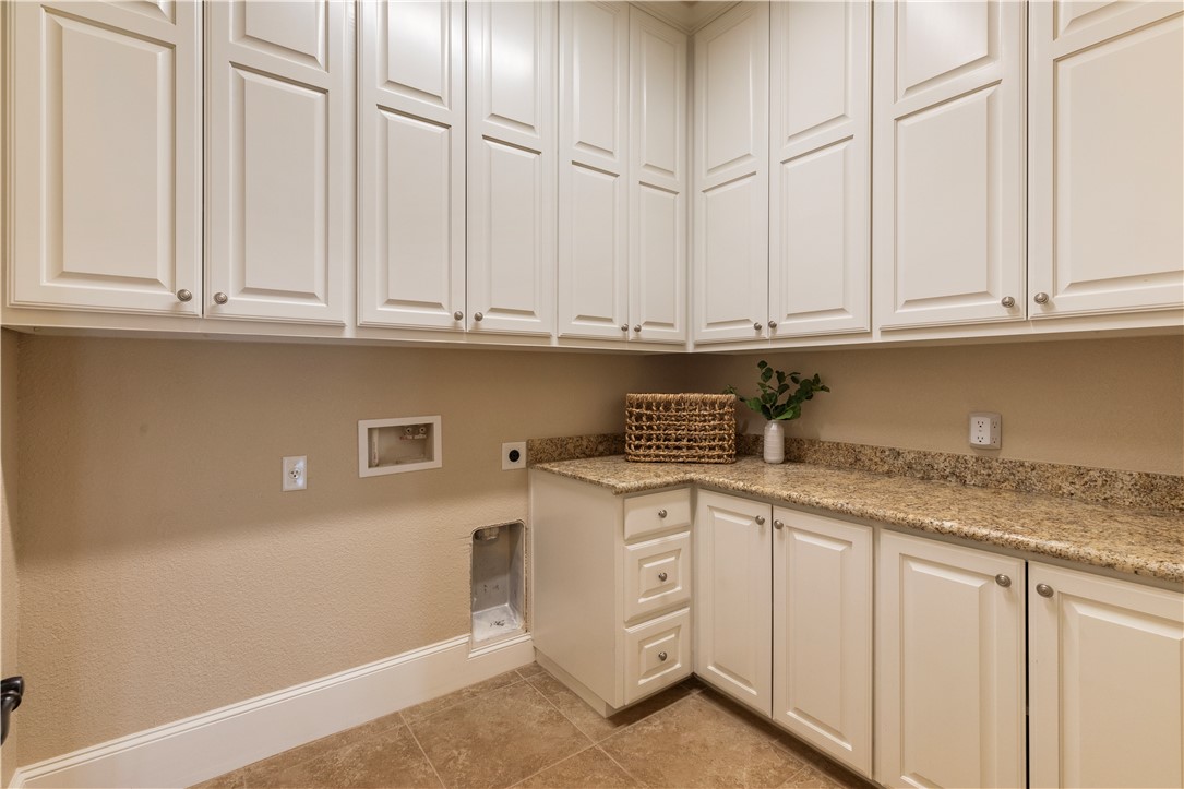 3240 Founders Drive Property Photo 36