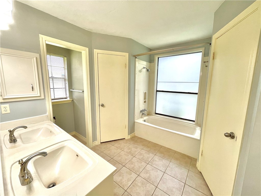 4508 Kensington Road Property Photo 14
