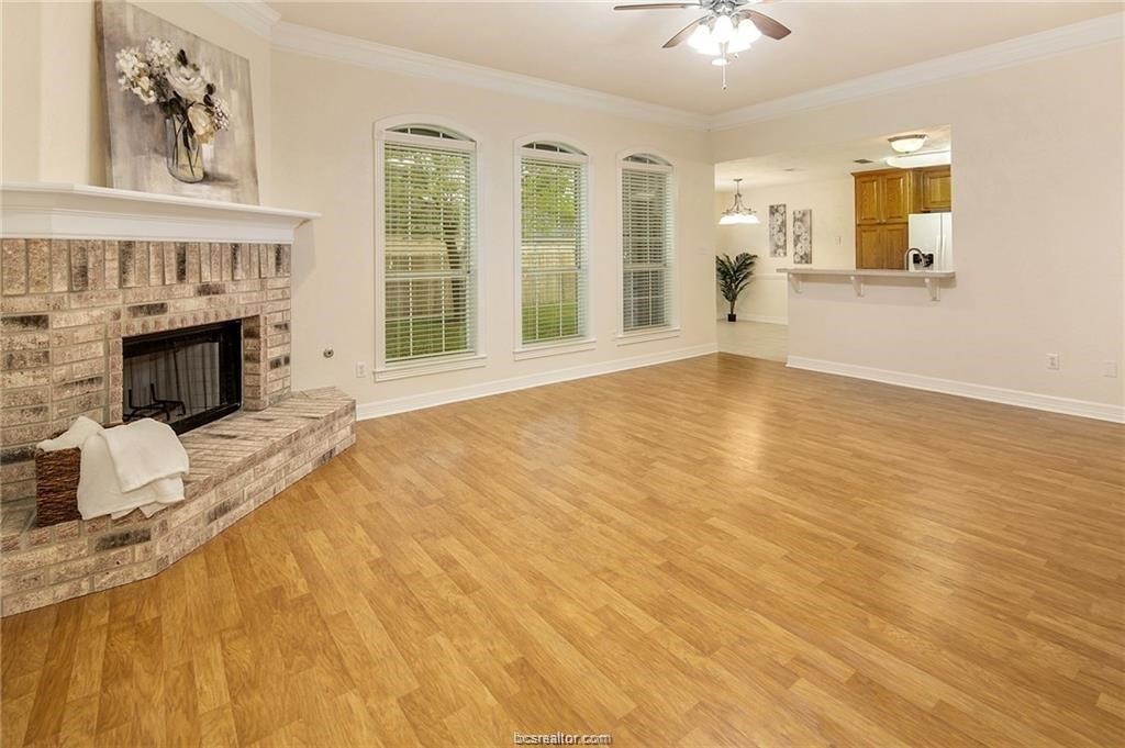 3719 Essen Loop Property Photo 4
