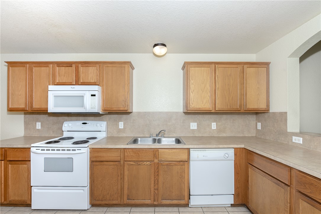 3505 Paloma Ridge Drive Property Photo 8