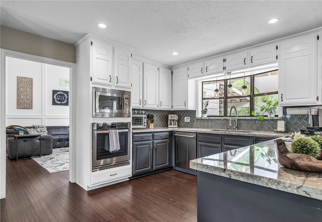 1501 Bluebonnet Drive Property Photo 12