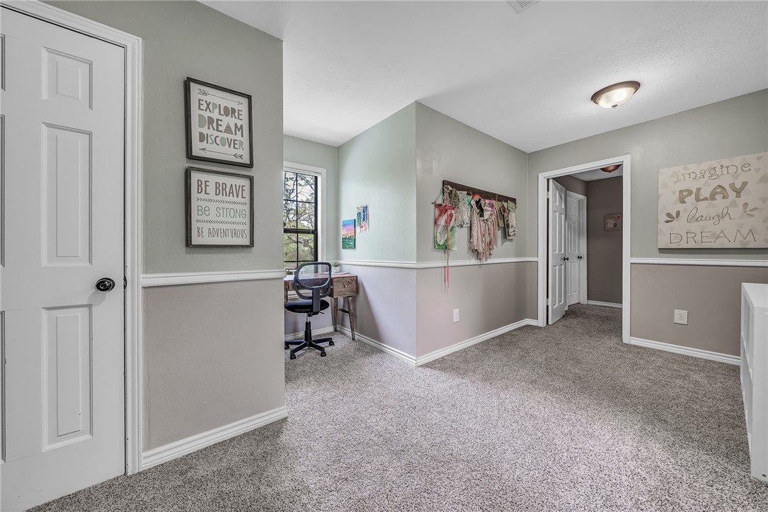 1501 Bluebonnet Drive Property Photo 25