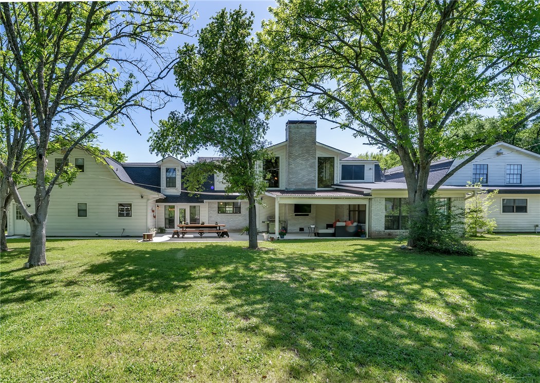 1501 Bluebonnet Drive Property Photo 42