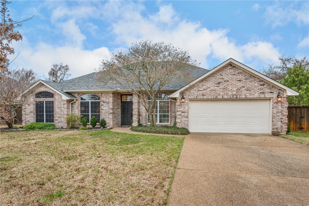 9004 Timber Knoll Drive Property Photo
