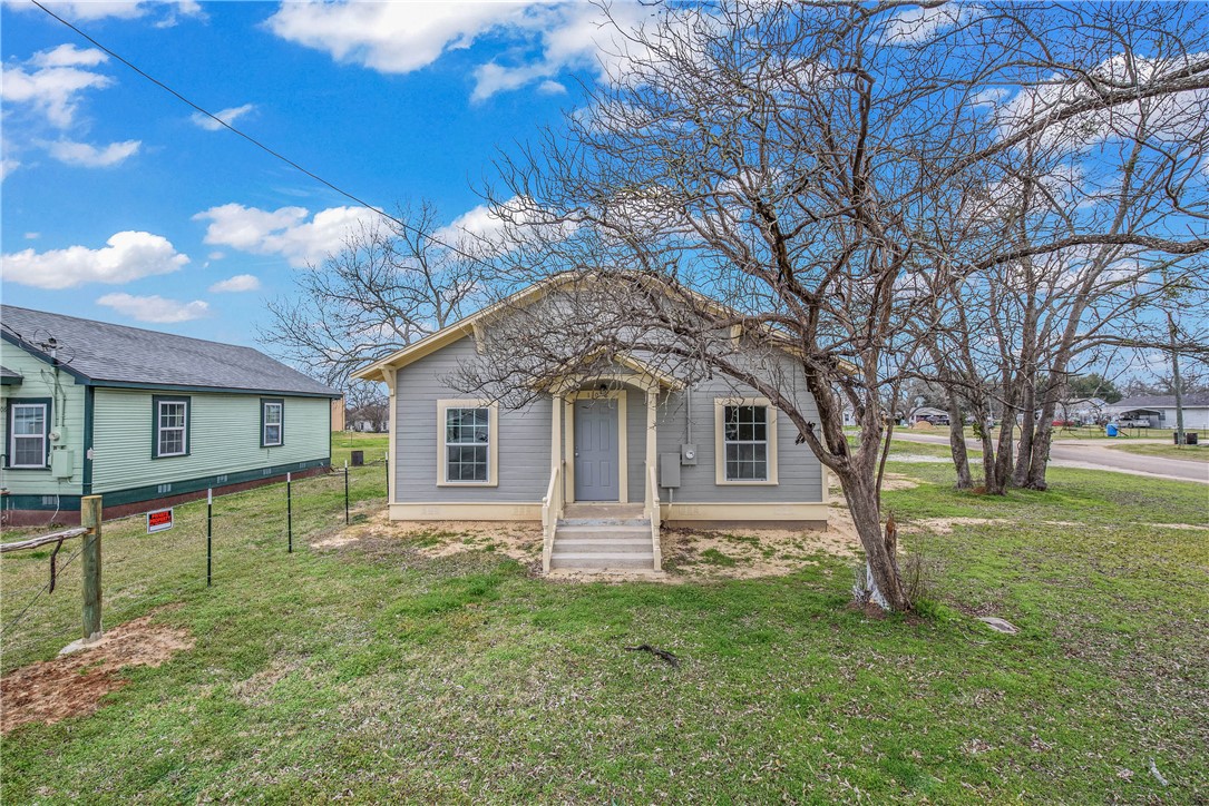 218 North Commerce Street Property Photo