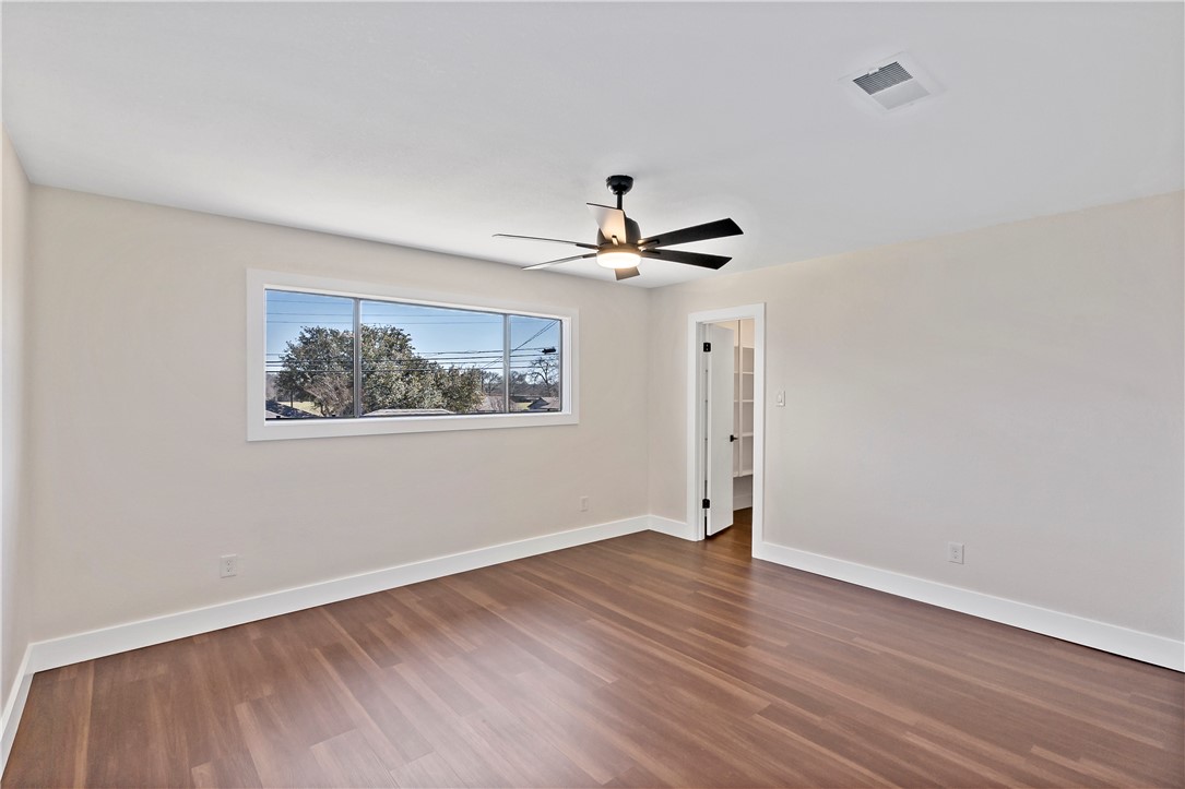 3705 Old Oaks Drive Property Photo 25