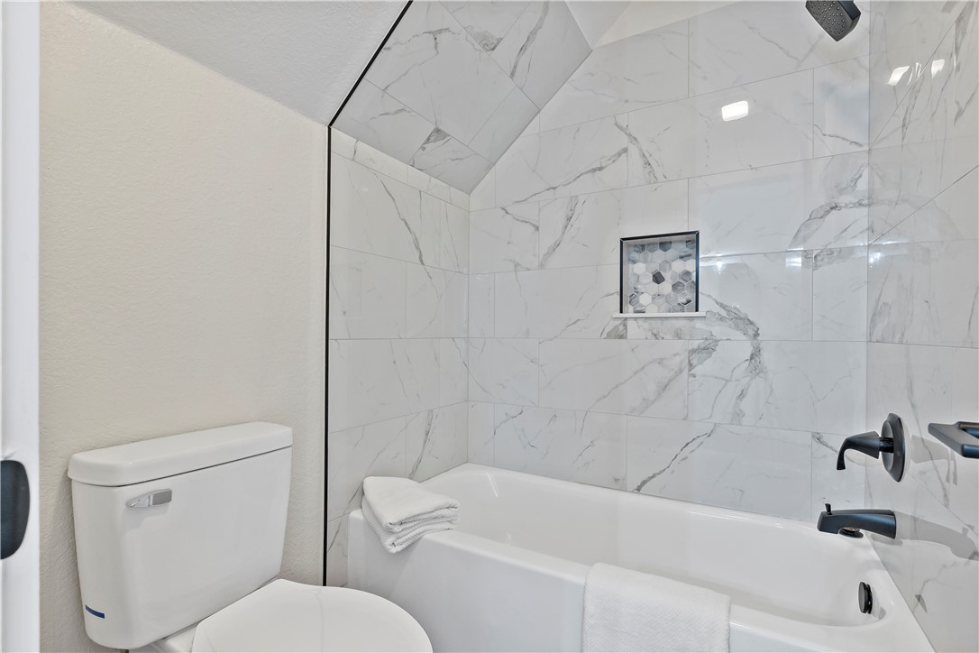 3705 Old Oaks Drive Property Photo 28