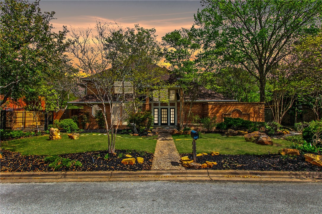 8605 Rosewood Drive Property Photo
