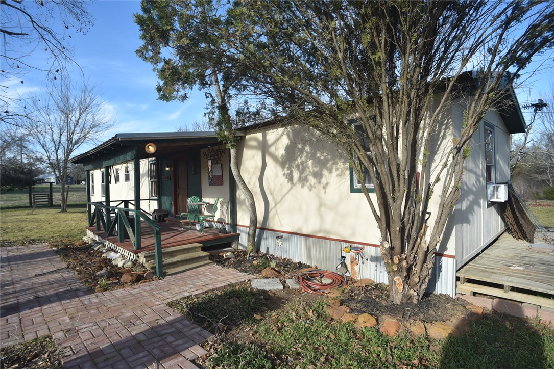 1919 County Road 344 Loop Property Photo