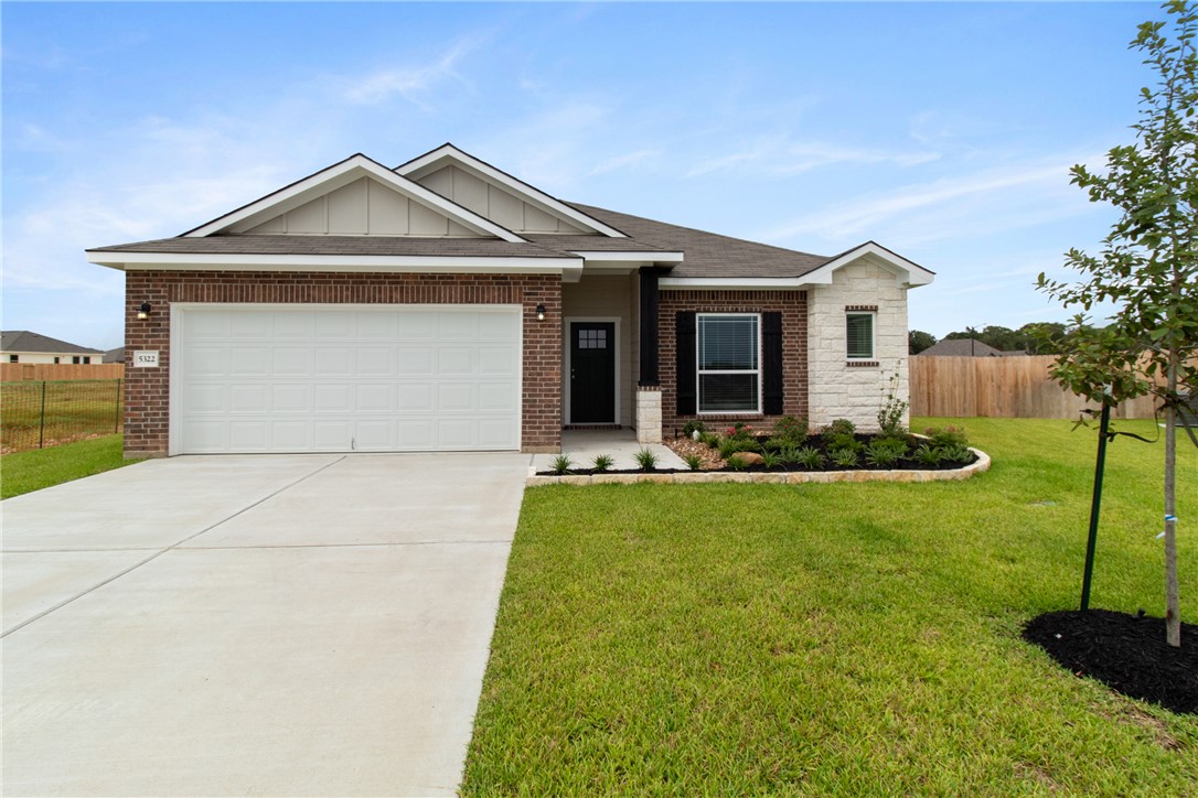 5322 Lyle Place Property Photo
