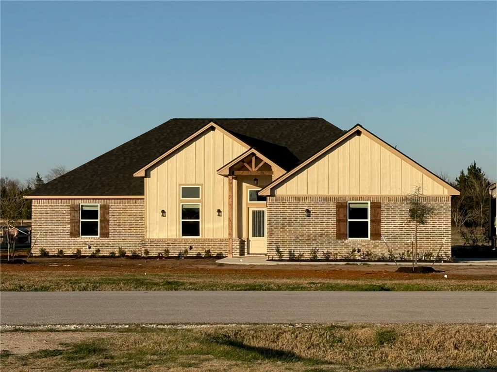 Hunters Crossing Estates Real Estate Listings Main Image