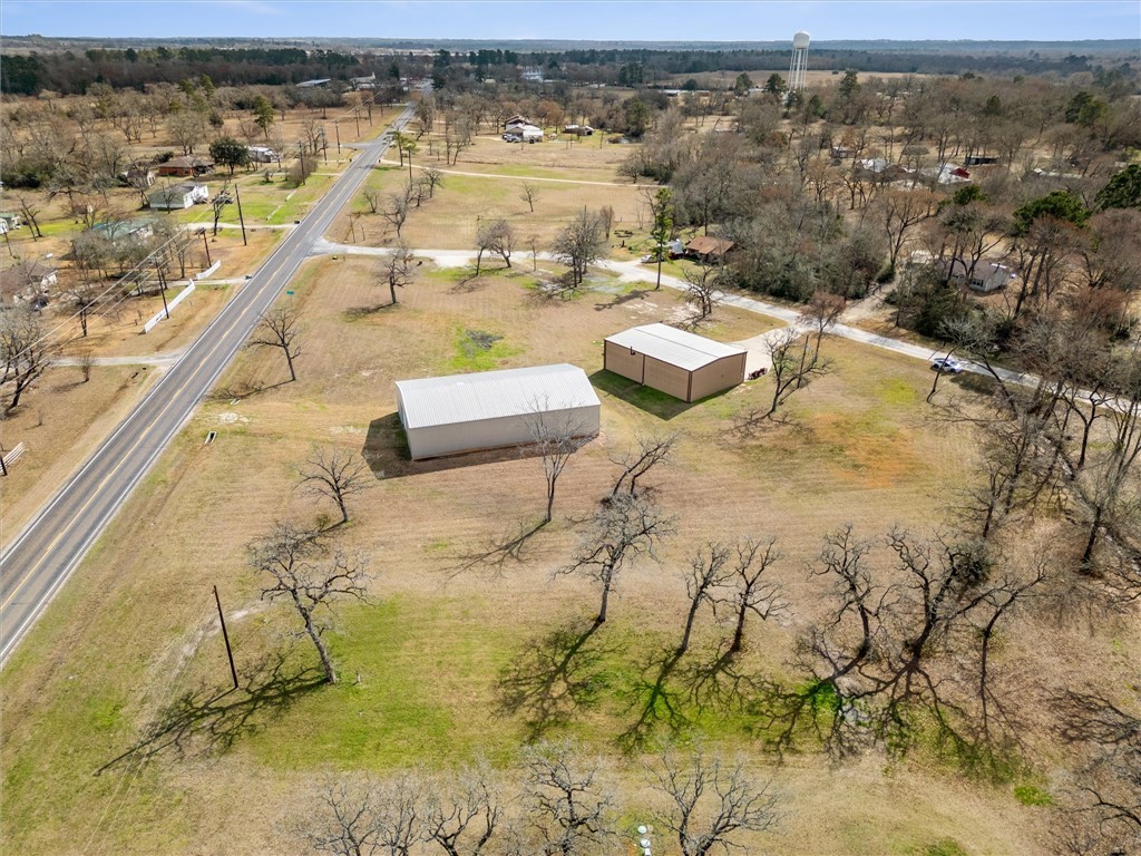 1827 State Highway 75 N Property Photo 2