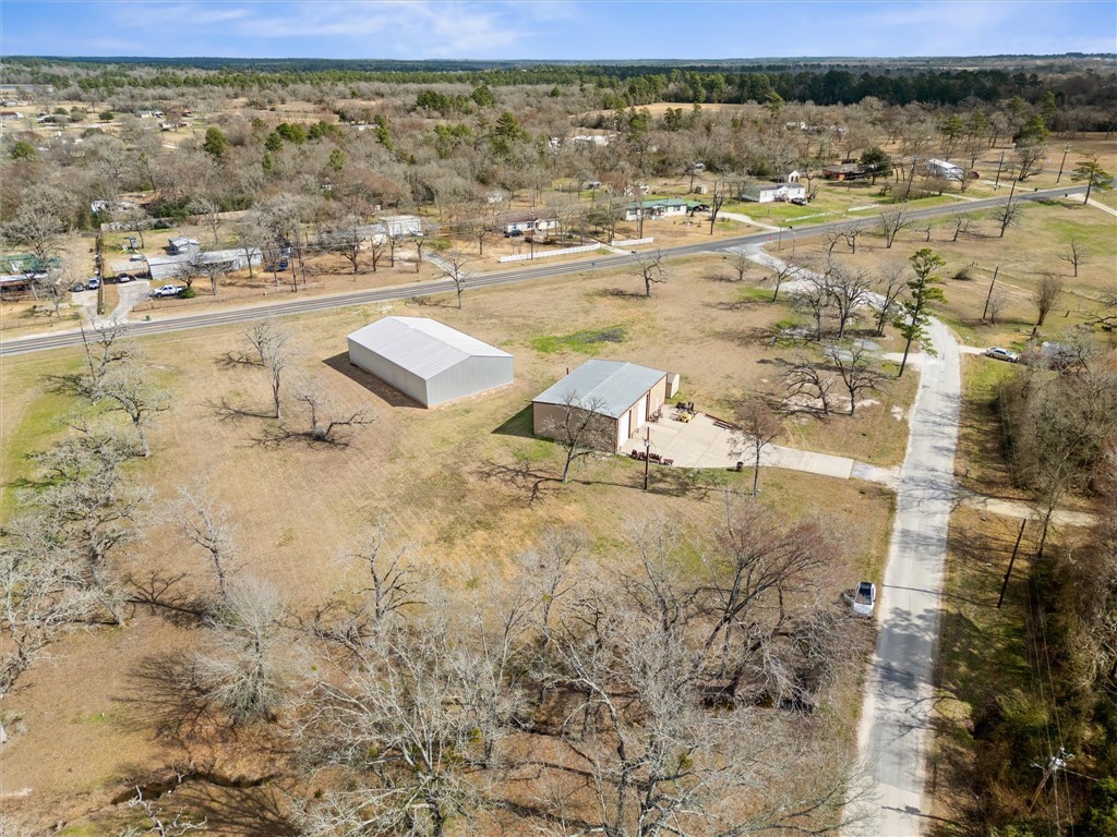 1827 State Highway 75 N Property Photo 3