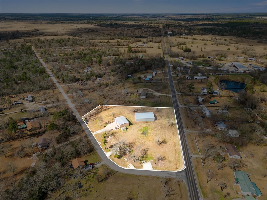 1827 State Highway 75 N Property Photo 5
