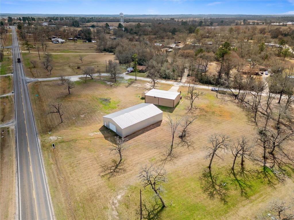 1827 State Highway 75 N Property Photo 6
