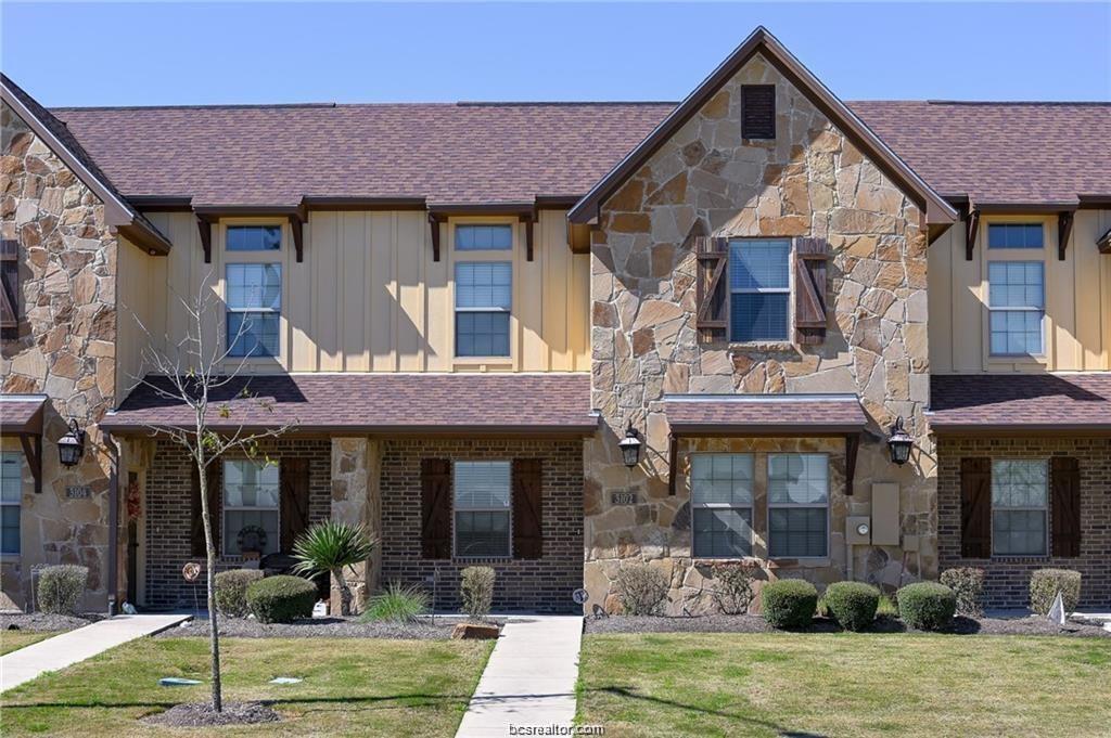 3102 Airborne Avenue Property Photo 1