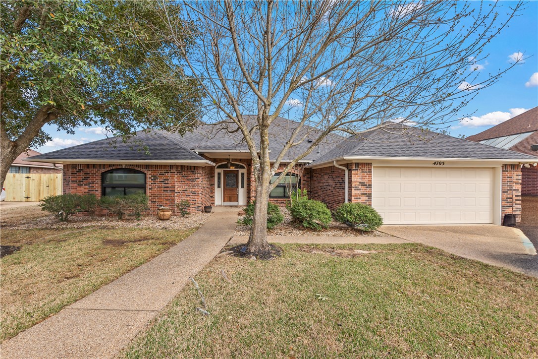 4705 Tiffany Park Circle Property Photo