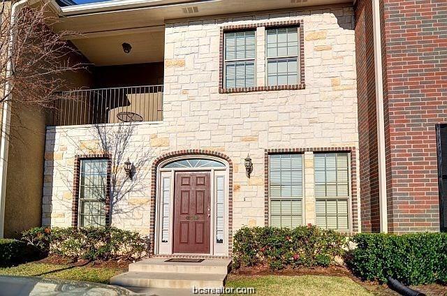 Gateway Villas Real Estate Listings Main Image