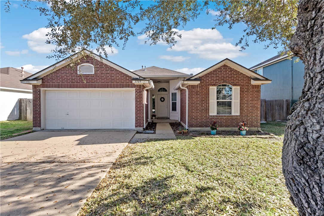 3709 Westfield Drive Property Photo