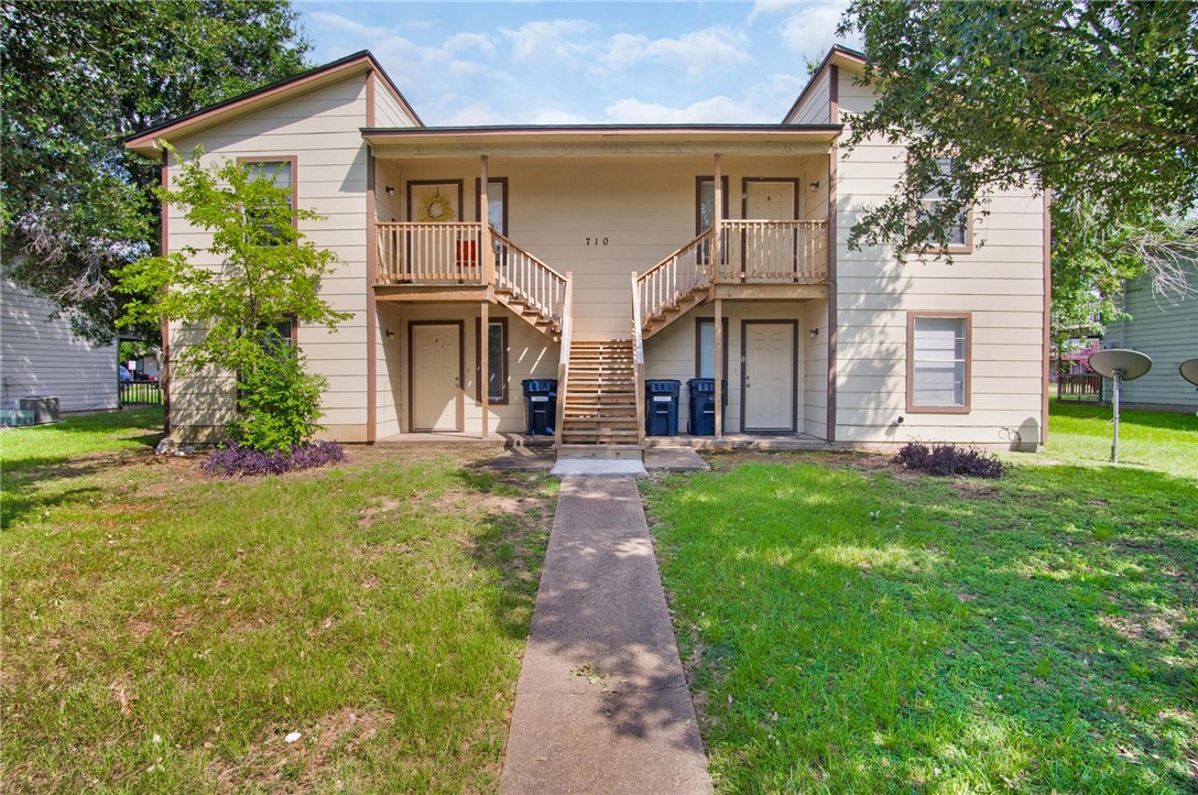 710 Wellesley A Property Photo 1
