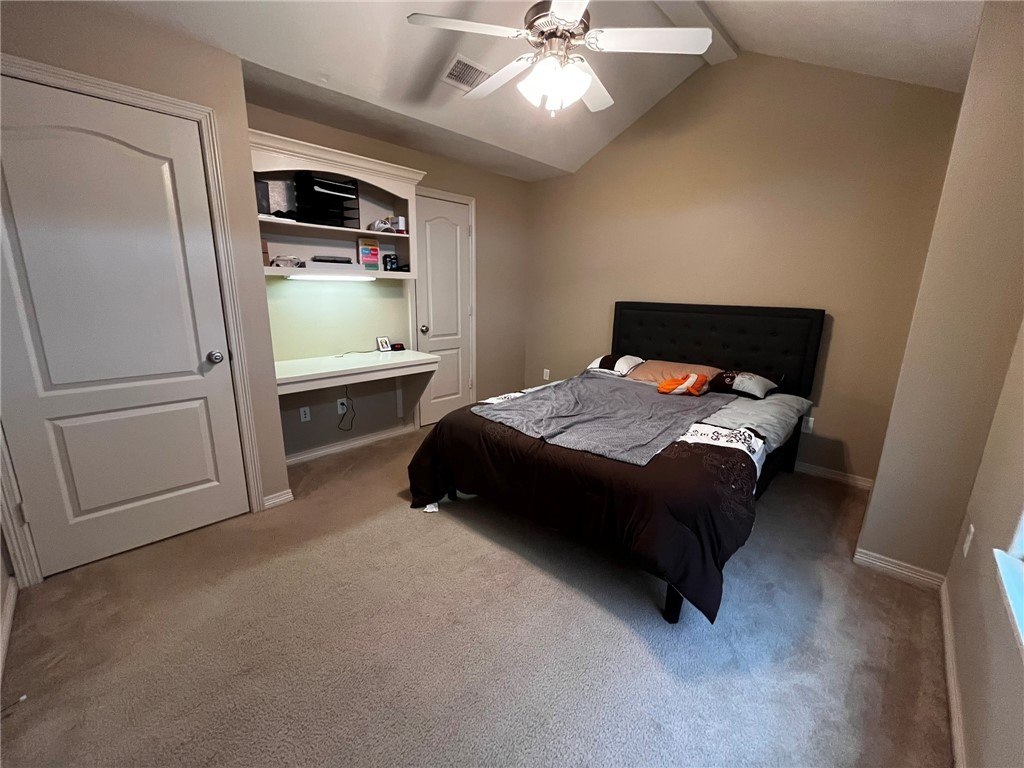 1000 Spring Loop 1307 Property Photo 10