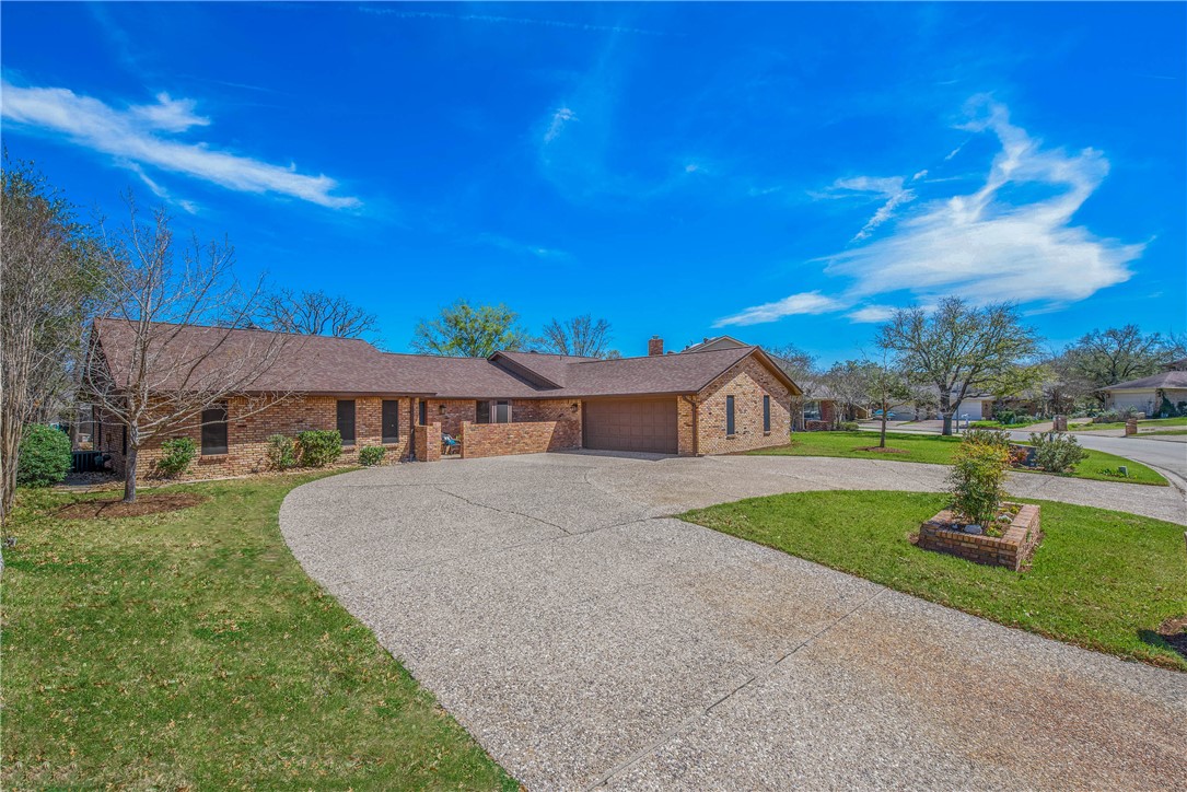 2367 West Briargate Drive Property Photo