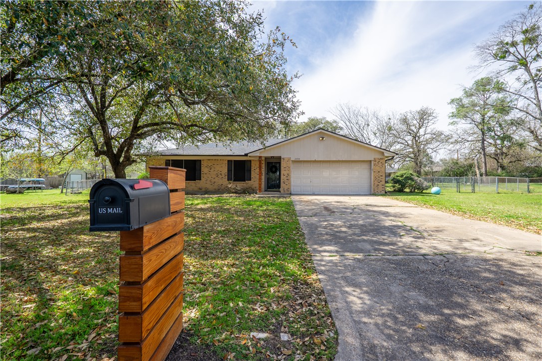 Bryan Real Estate Listings Main Image