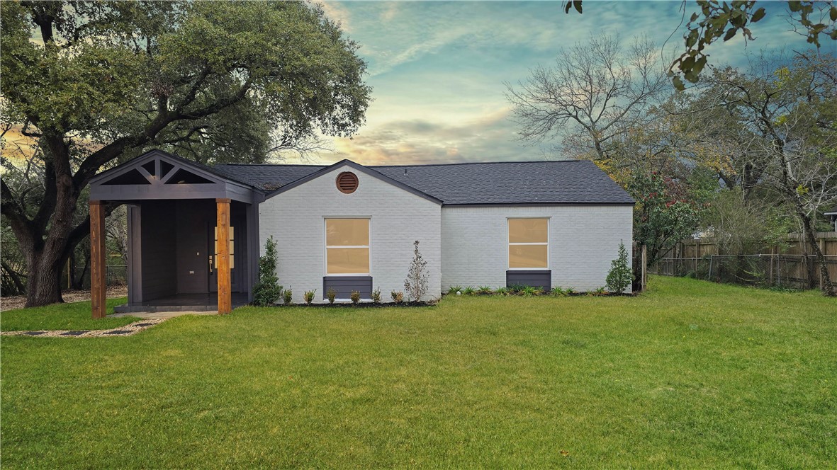 3803 Ridgewood Street Property Photo