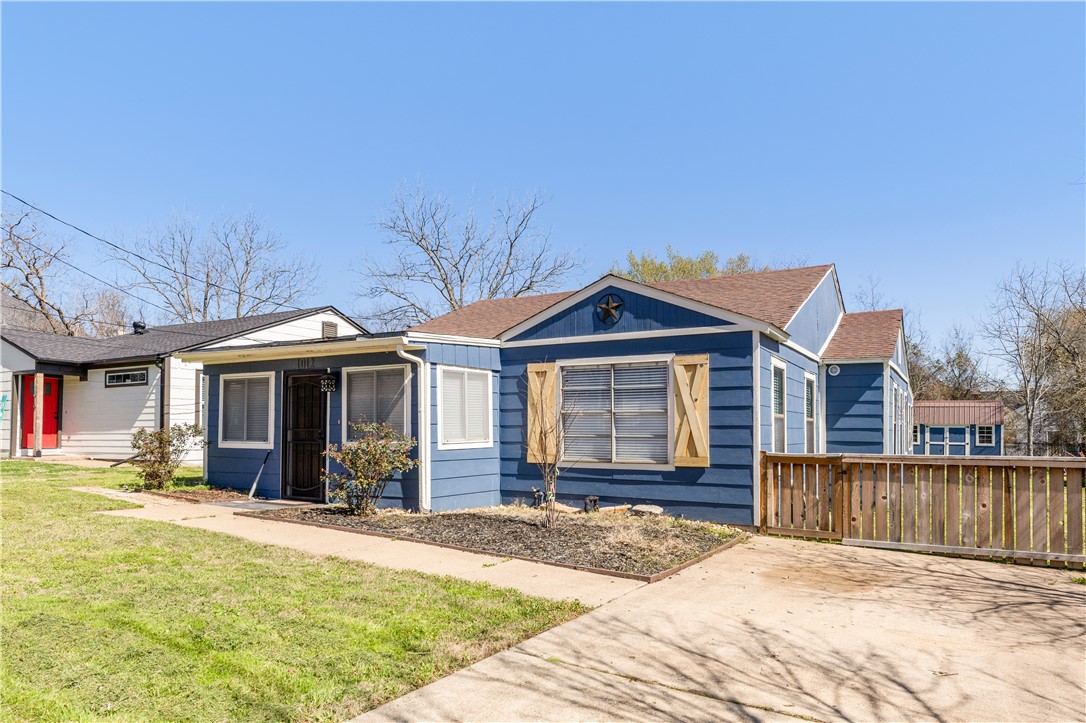 1012 Burt St Property Photo 1