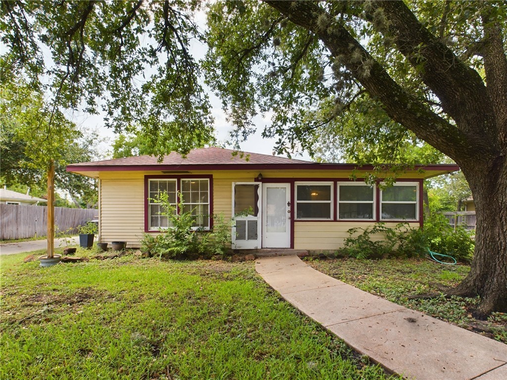 305 Bolton Avenue Property Photo