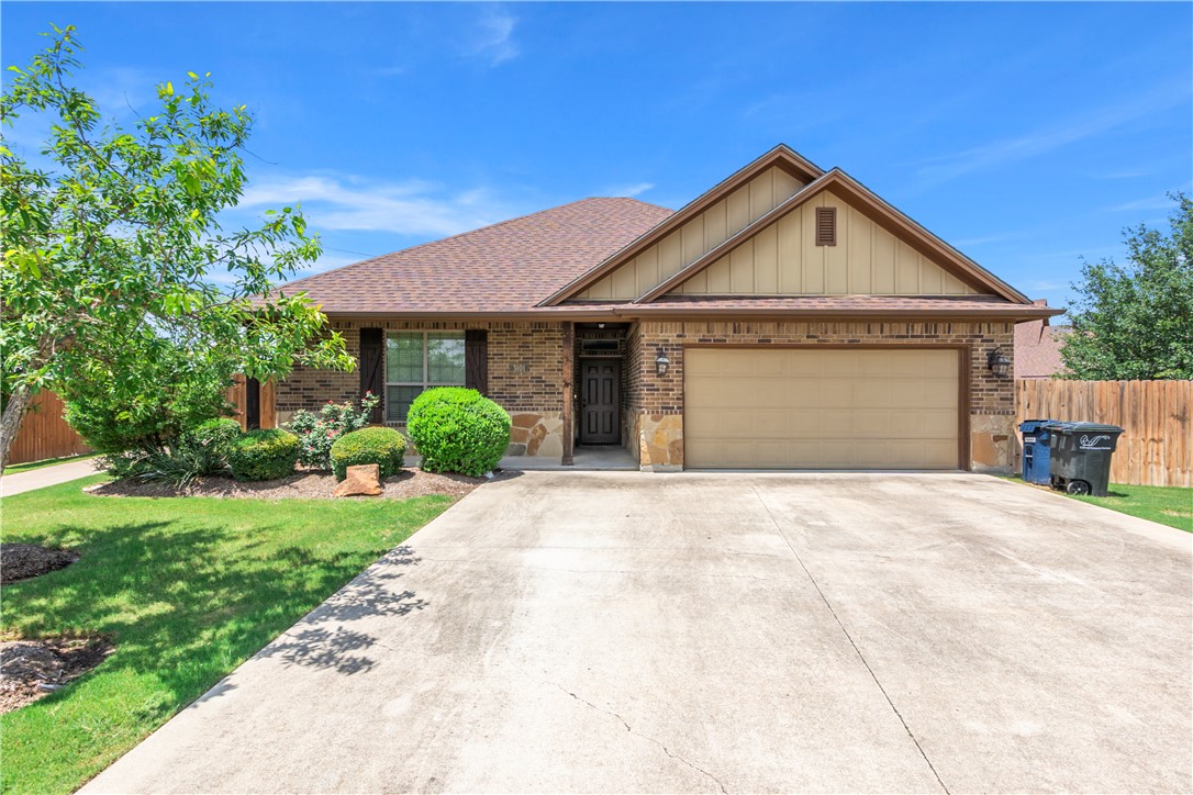 3101 Papa Bear Drive Property Photo 1