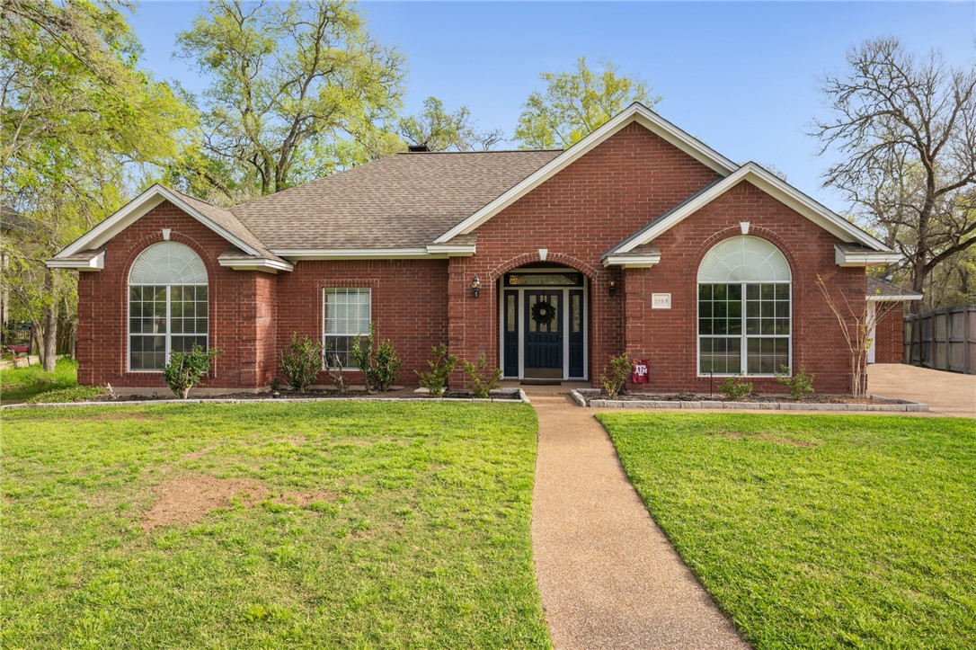 Emerald Forest Real Estate Listings Main Image