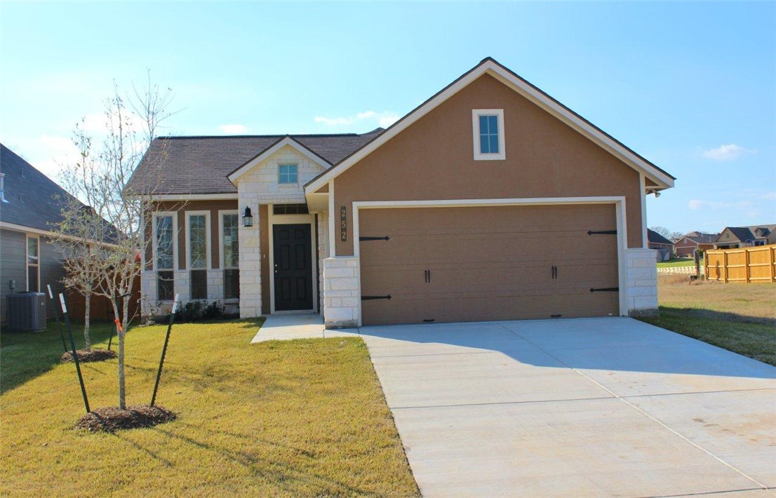 252 Fieldstone Place Property Photo