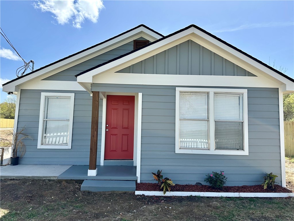 14597 Fm 1373 Property Photo