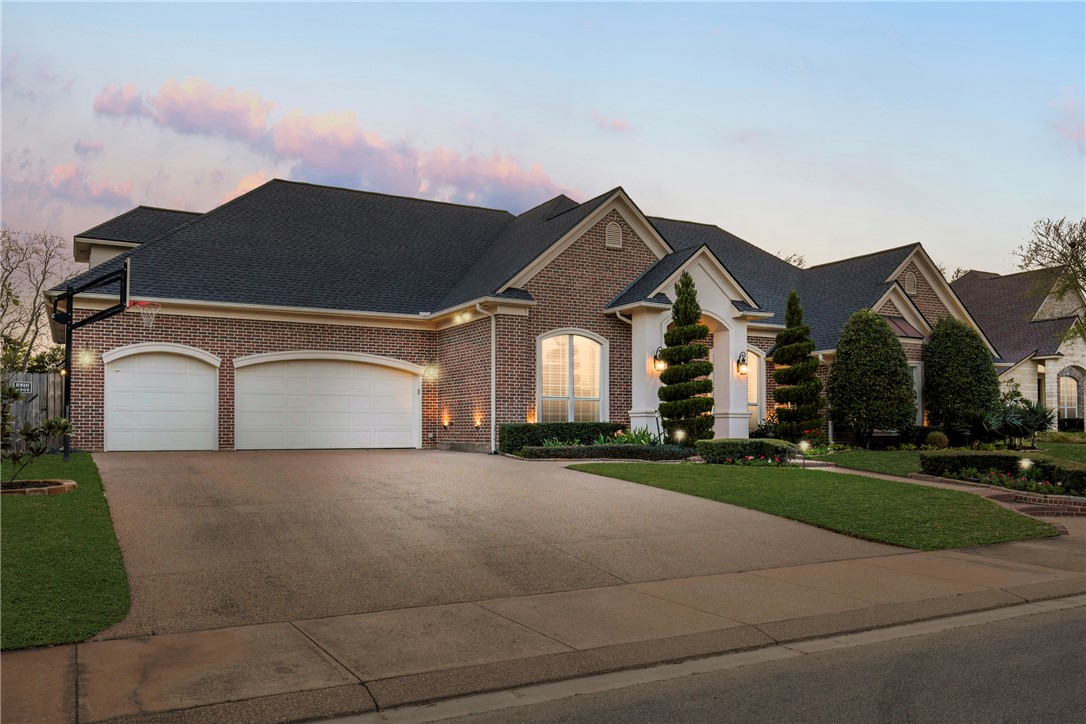 5106 Bellerive Bend Drive Property Photo 1